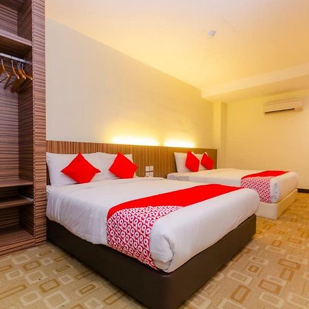 Oyo 1201 Wf Hotel Johor Bahru Exterior foto