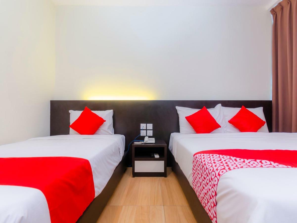 Oyo 1201 Wf Hotel Johor Bahru Exterior foto