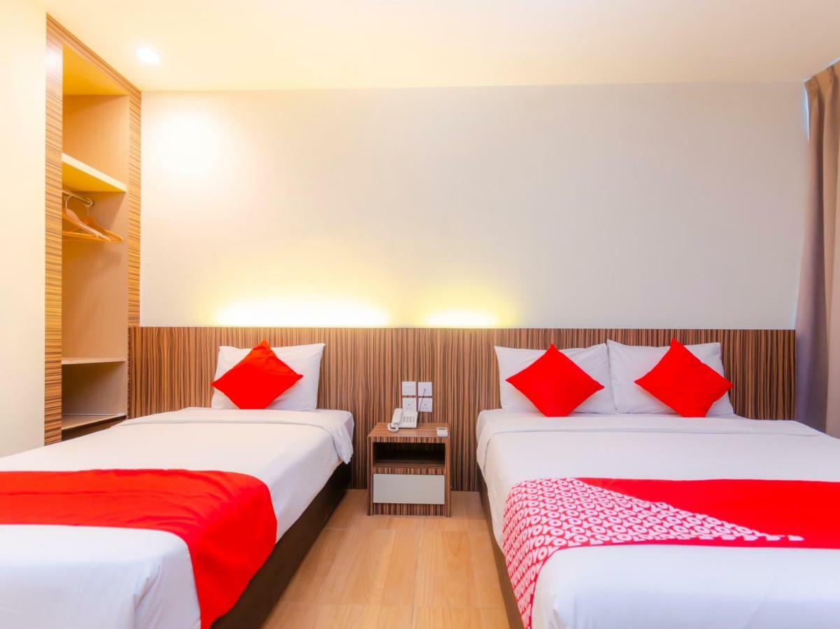 Oyo 1201 Wf Hotel Johor Bahru Exterior foto